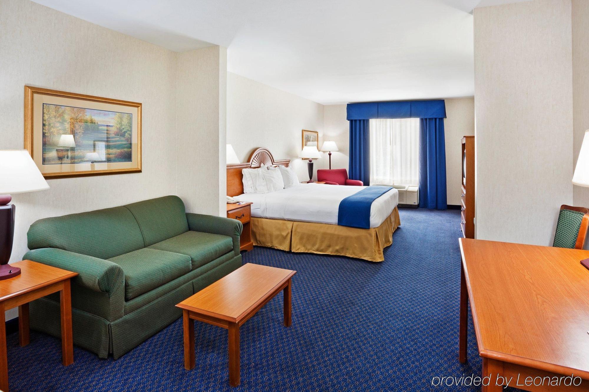 Holiday Inn Express Hotel & Suites Cherokee-Casino By Ihg Bagian luar foto